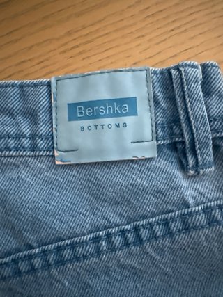 Pantalón corto vaquero Bershka azul