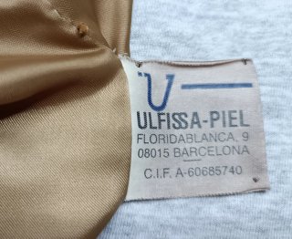 Preciosa chaqueta o chaquetón de piel color Camel