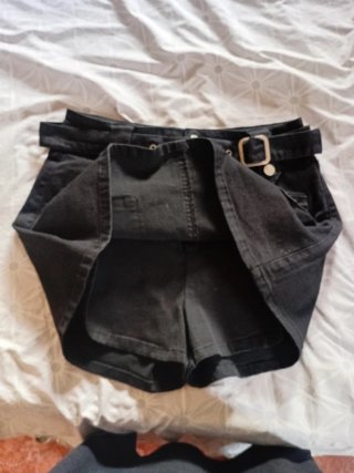 Minifalda pantalón mujer negra