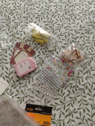 Lotes de cintas, cordeles, etc...para manualidades