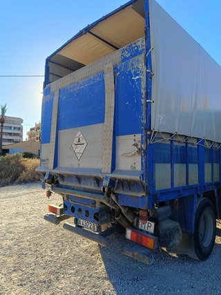 Camión Volvo FL6 14 Turbo