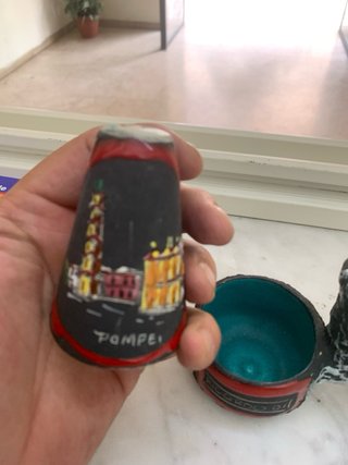 Sale e Pepe Ceramica Souvenir Pompeii