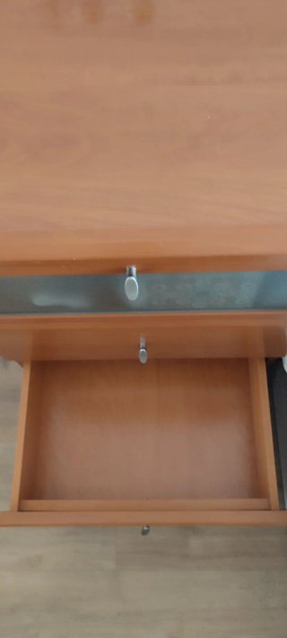 2 mesitas de noche madera cerezo con plexiglás