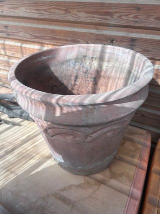Maceta de terracota grande