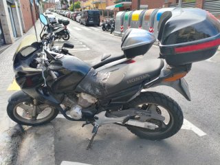 Honda Varadero 125 Negra