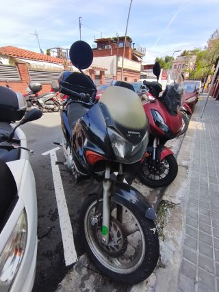 Honda Varadero 125 Negra