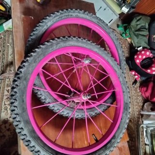 2 Ruedas de Bicicleta Infantiles Rosa