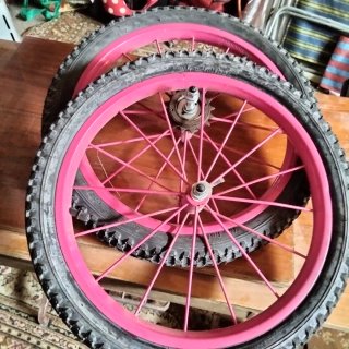 2 Ruedas de Bicicleta Infantiles Rosa