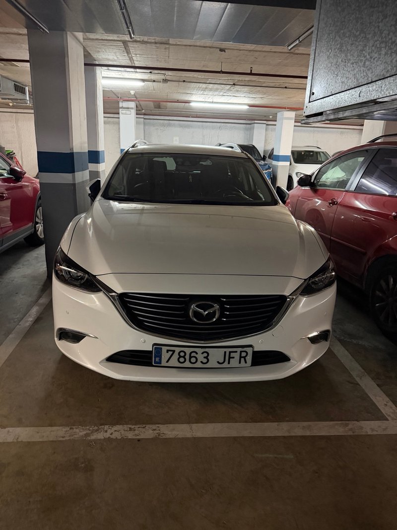 Mazda 6 2015 2.2 de 150cv acabado Luxury wgn 5p - foto 1