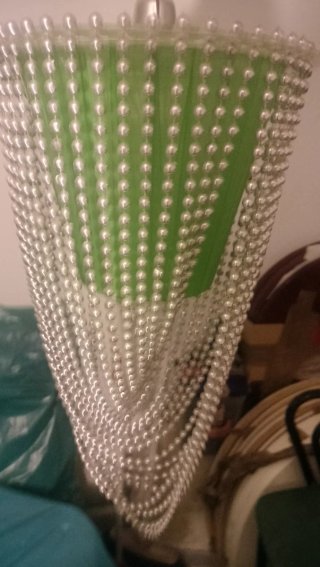 Lámpara colgante con cuentas plateadas