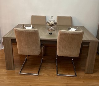 Mueble de comedor completo