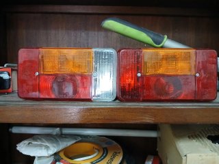 Faros Traseros para Remolque (Izquierdo)