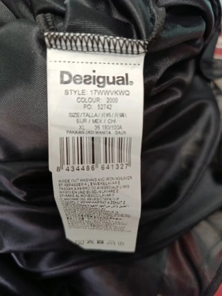 Vestido sin estrenar desigual