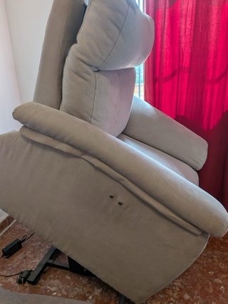 Sillón relax powerlift Tayber. Casi nuevo.