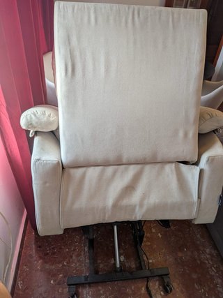 Sillón relax powerlift Tayber. Casi nuevo.