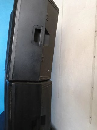 Altavoces db Technologies Opera 15 Amplificados