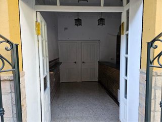 Local comercial 25mts. Preparado para bar.