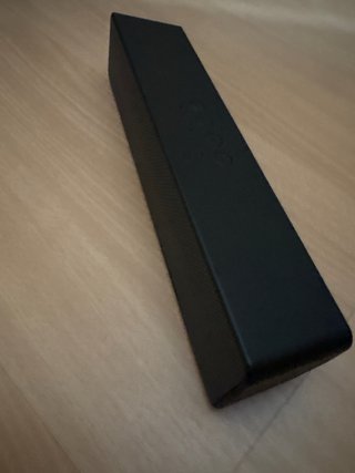 Barra de sonido genérica negra