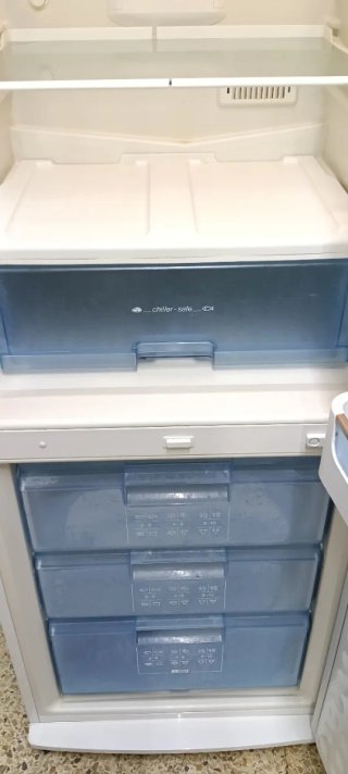NEVERA COMBI BOSCH NO FROST ENERGÍA A+