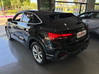 Audi Q3 Sportback Audi Q3 Sportback Black line 35 TDI quattro 110kW S tronic