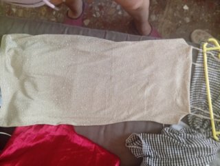 Vestido dorado brillante talla S