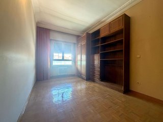 Piso en venta en Aluche en Madrid