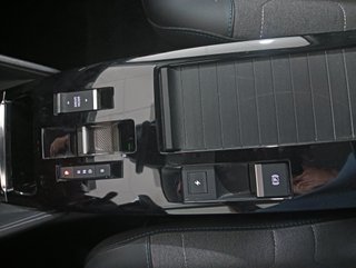 Citroen ë-C4 X 2023