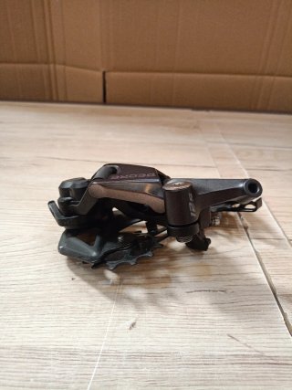 Desviador trasero Shimano Deore RD-M6100