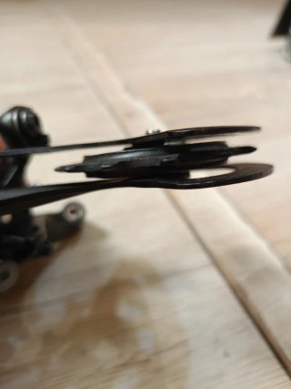 Desviador trasero Shimano Deore RD-M6100