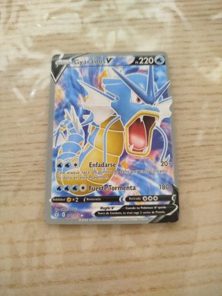 Carta Pokémon Gyarados V 171/203 full art Azul