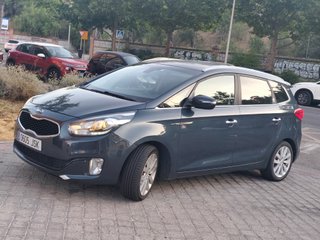 KIA Carens 2016