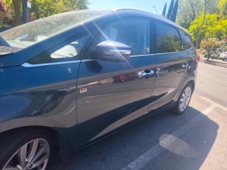 KIA Carens 2016