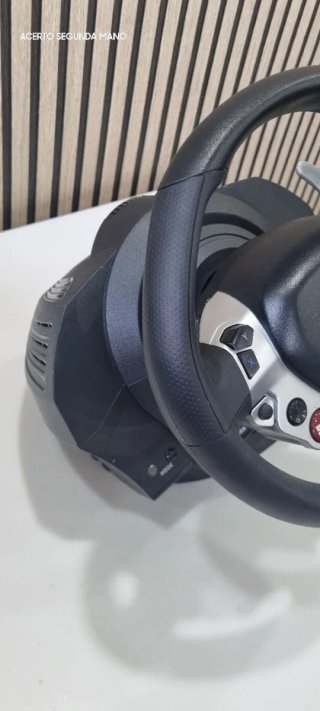 VOLANTE THRUSMASTET FERRARI FORCE FEEDBACK