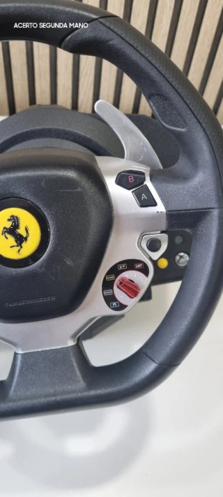VOLANTE THRUSMASTET FERRARI FORCE FEEDBACK