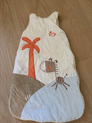 Saco de dormir infantil con jirafa