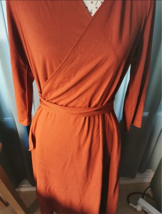 Vestido terracota manga larga