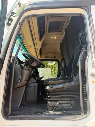 Tractora Mercedes-Benz Actros