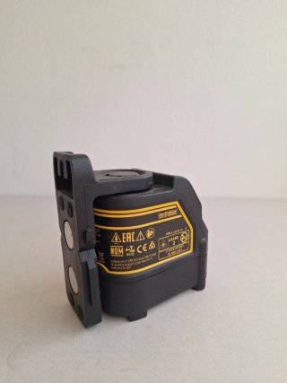 Nivel Láser Dewalt DW088CG sin maletin