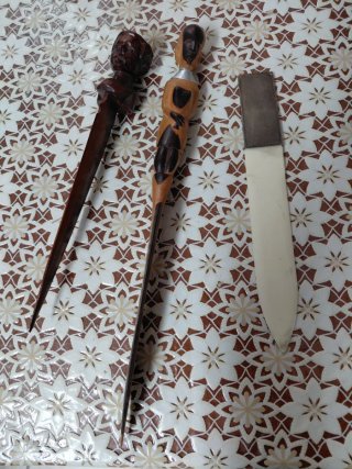 Tagliacarte antichi in legno e osso