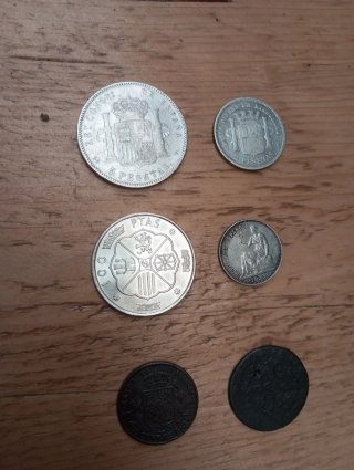 6 Monete Antiche, 1 in Argento