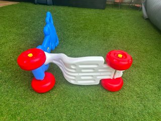 Patinete infantil elefante 4 ruedas