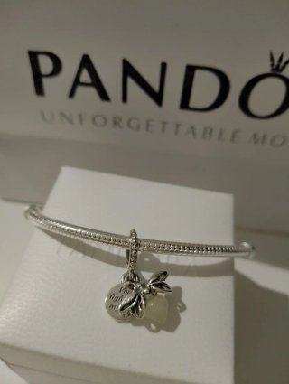 Pandora Luciérnaga Brilla Oscuridad Charm Plata