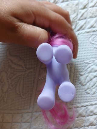 Boneco Pónei Rosa e Roxo com Laço