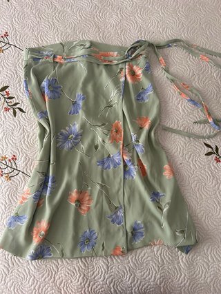 Falda midi floral verde