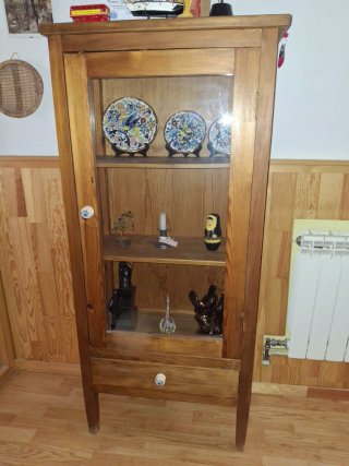 Mueble de salón de madera maciza