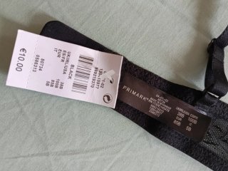Pack 2 Sujetadores Primark encaje Negro y Blanco