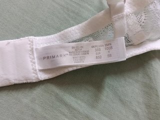Pack 2 Sujetadores Primark encaje Negro y Blanco