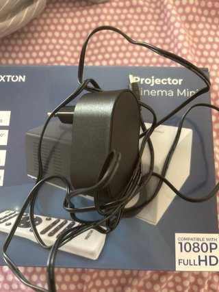 Proyector Mini PRIXTON Cinema Mini + Mando