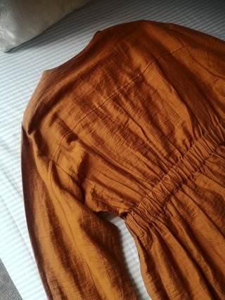 Chaqueta Zara naranja con cinturón