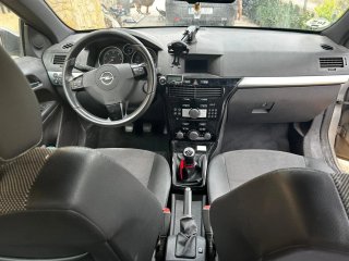 Opel Astra 2008